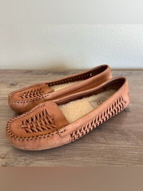 Ugg Australia Clary Woven Moccasin Womens 8 Chestnut Leather Loafer Slippers